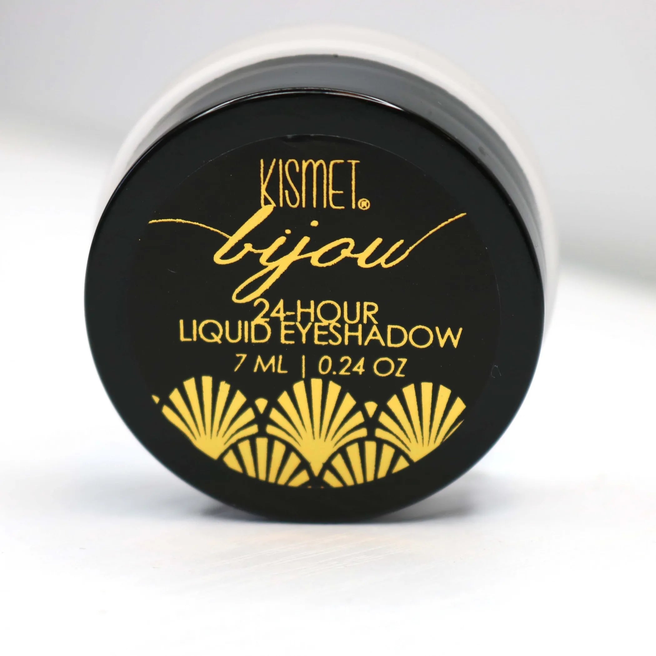 Bijou 24-Hour Liquid Eyeshadow