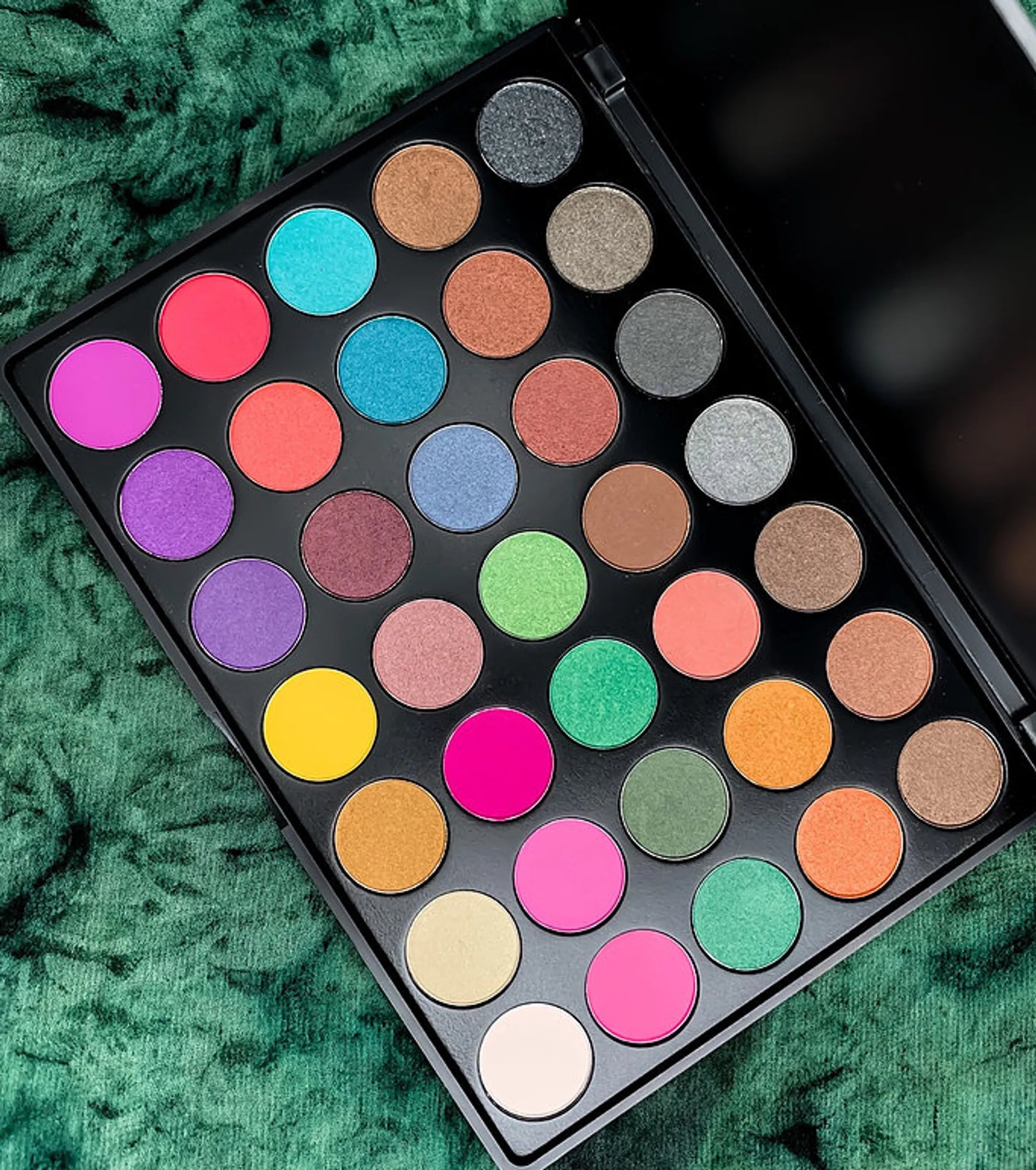 High Pigment Eyeshadow Palette